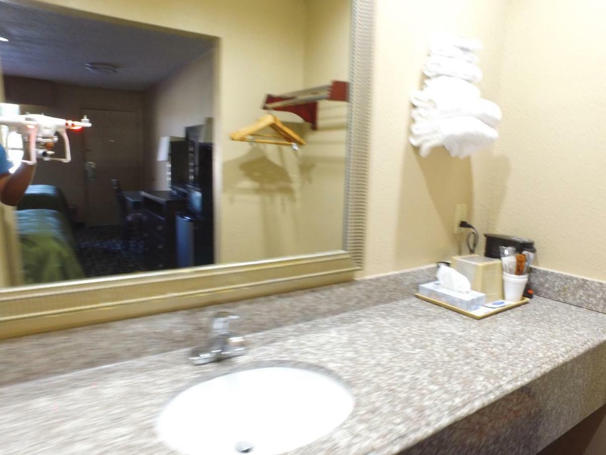 Cross Road Motel Trenton Extérieur photo